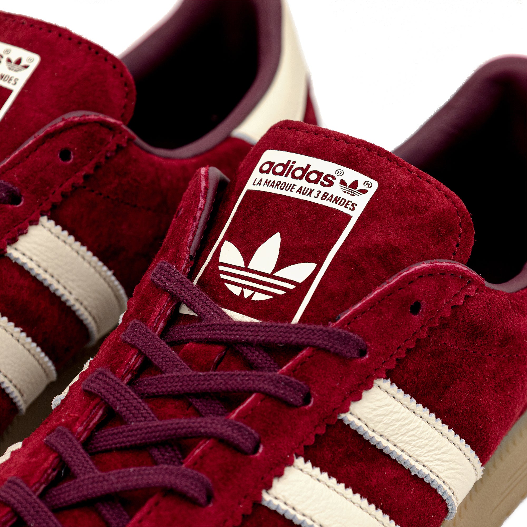 adidas Bermuda Collegiate Burgundy IE7426