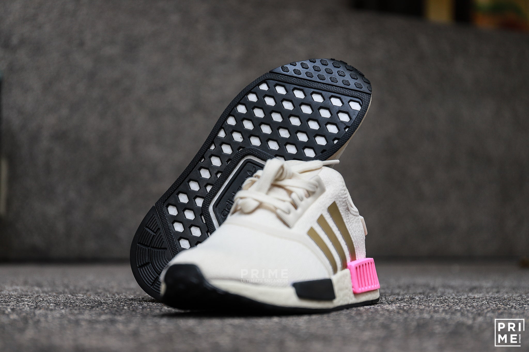 Adidas NMD R1  Cream White / Gold / Pink  (FY3566)