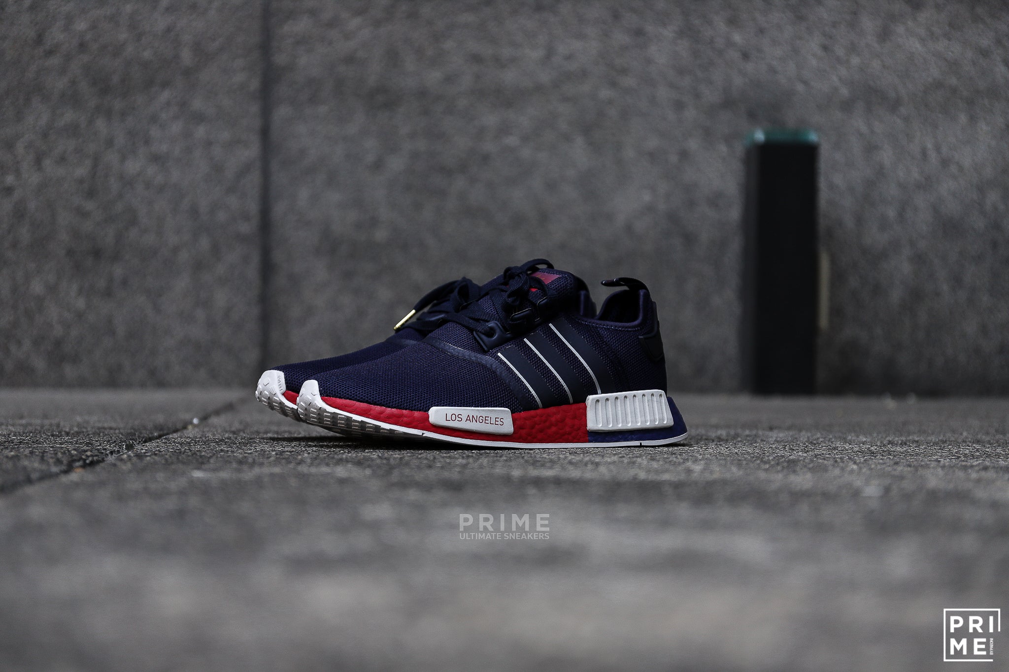 Adidas NMD R1  Los Angeles (FY1162)