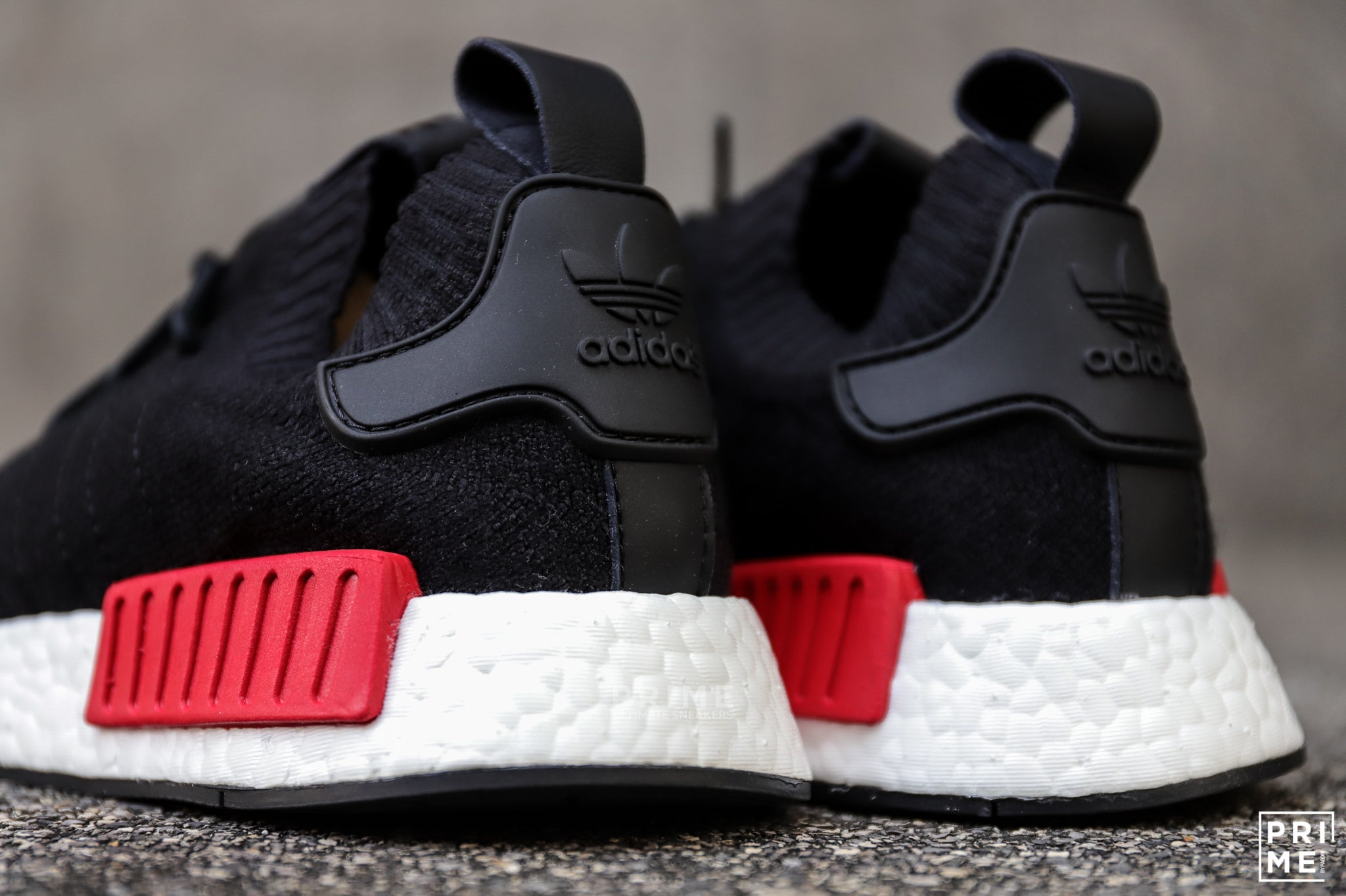 ADIDAS NMD R1 OG Black Blue  Red (GZ0066)