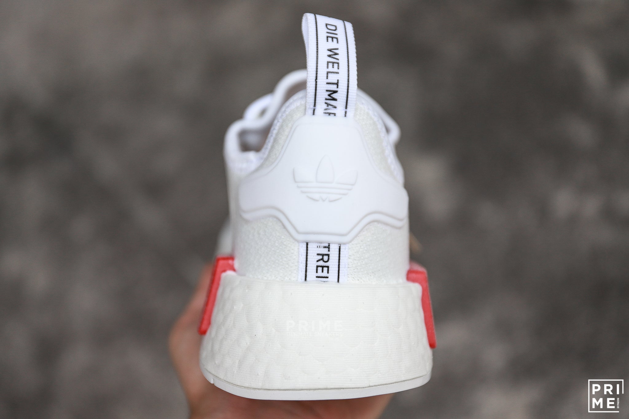 Adidas NMD R1  OG Cloud White / Blue / Red (GZ7925)