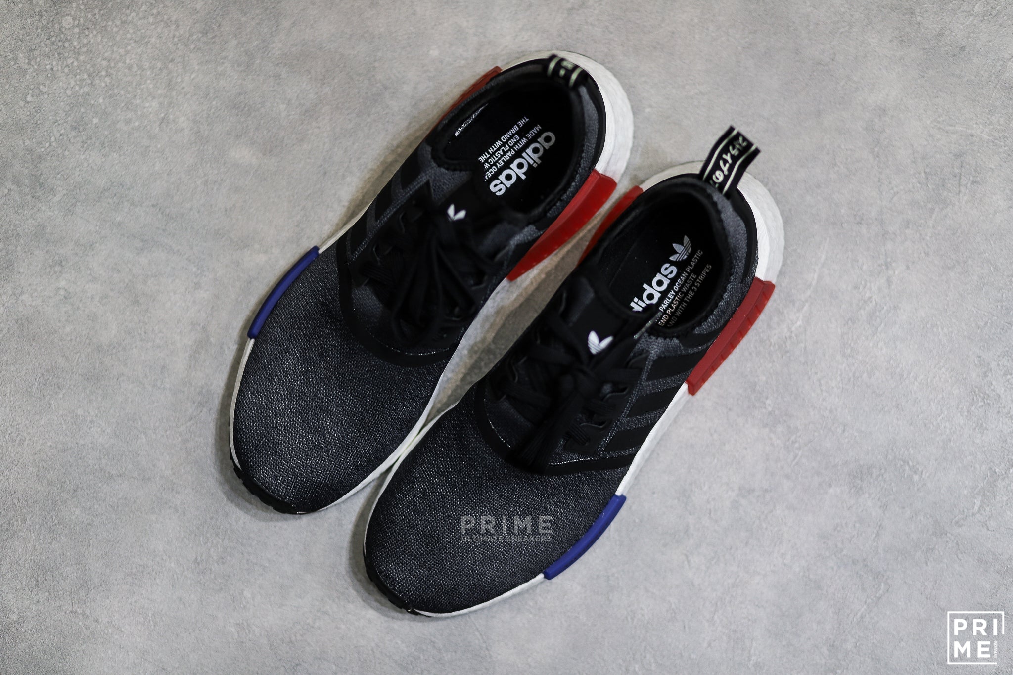 Adidas NMD R1  OG Core Black OG JP   (HQ4452)