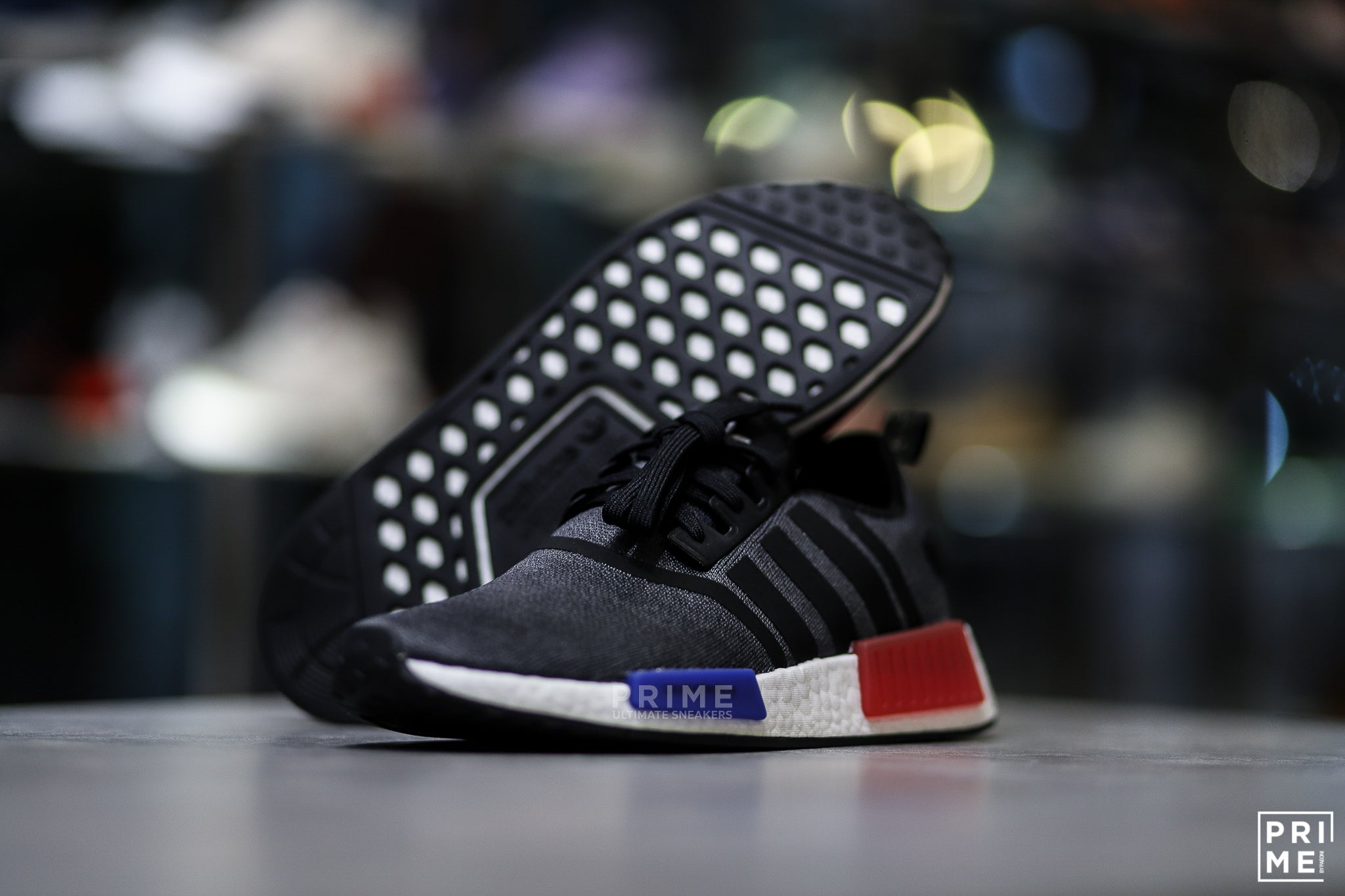 Adidas NMD R1  OG Core Black OG JP   (HQ4452)