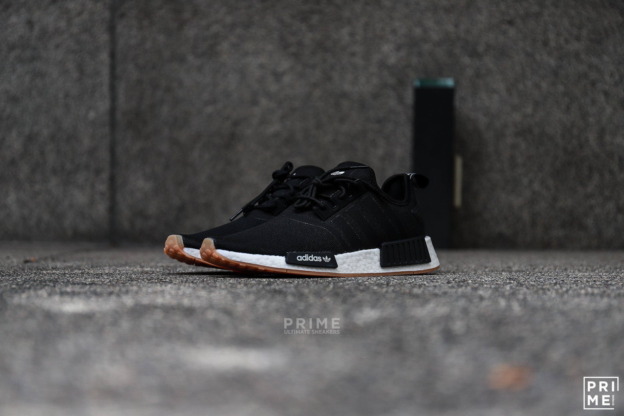 Adidas NMD R1 PRIME  Core Black / White   (GZ9257)