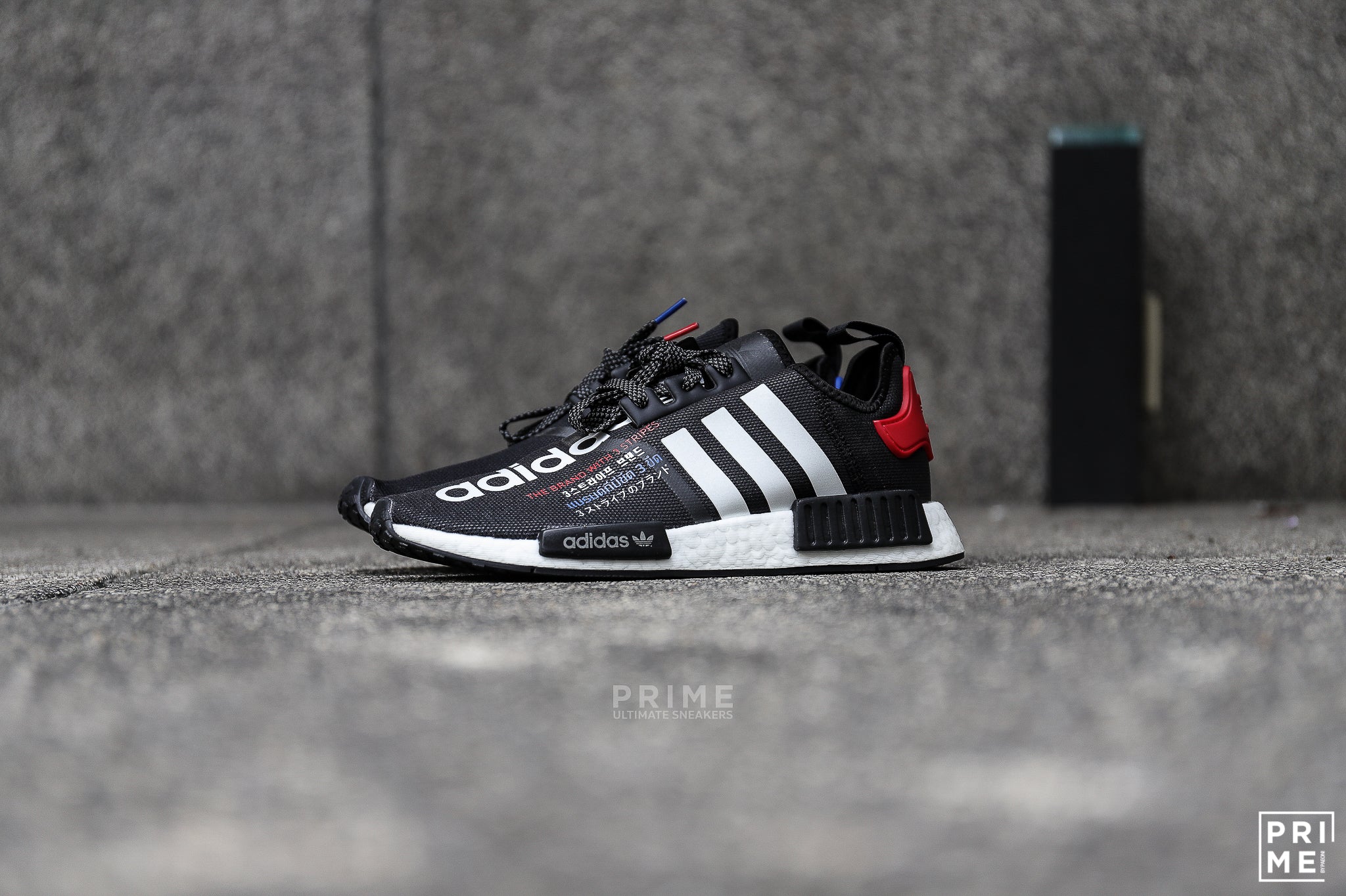 Adidas NMD R1 TORICO V2  CORE BLACK/FTWR WHITE/FTWR WHITE (G55476)