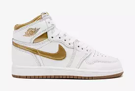 Air Jordan 1 Retro High OG White and Gold Preschool Lifestyle Shoes (White/Metallic Gold/Light Brown)