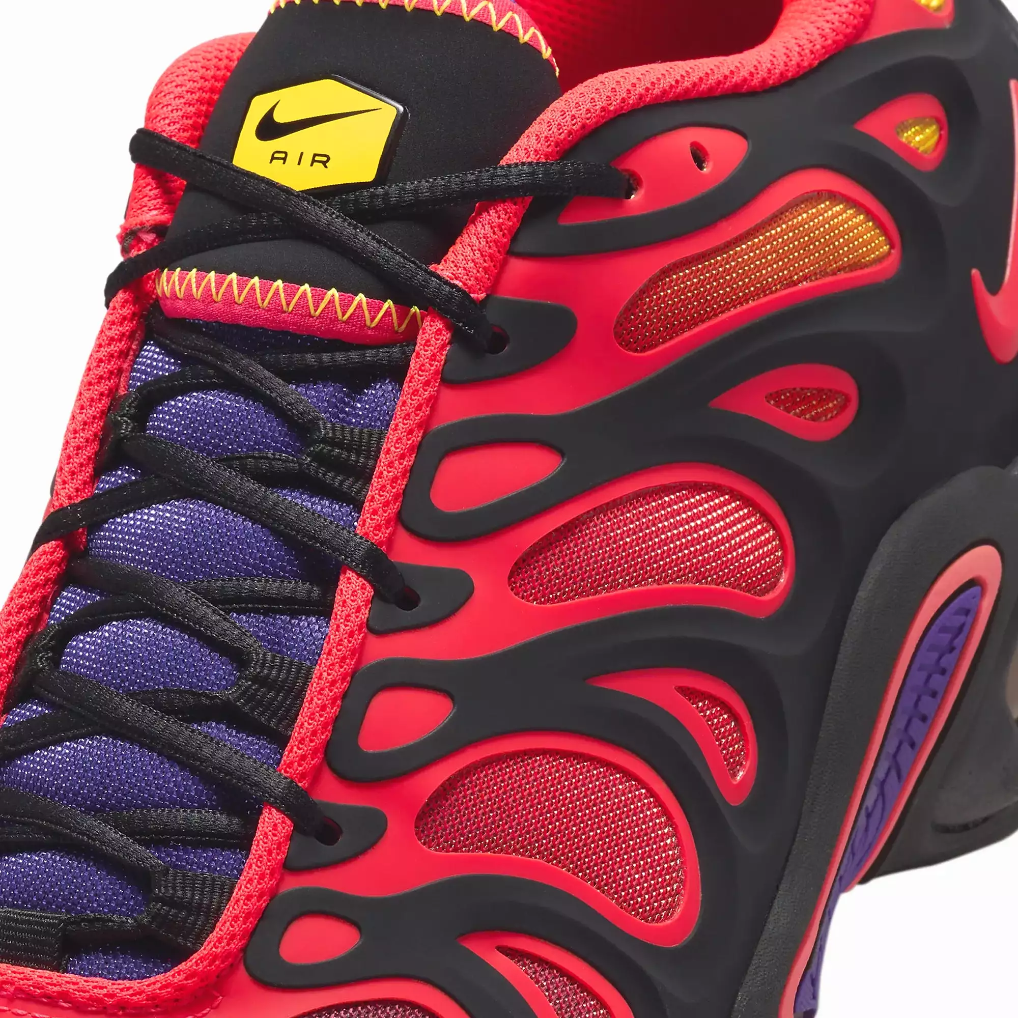 AIR MAX PLUS DRIFT 'BLACK/BRIGHT CRIMSON-FIELD PURPLE'