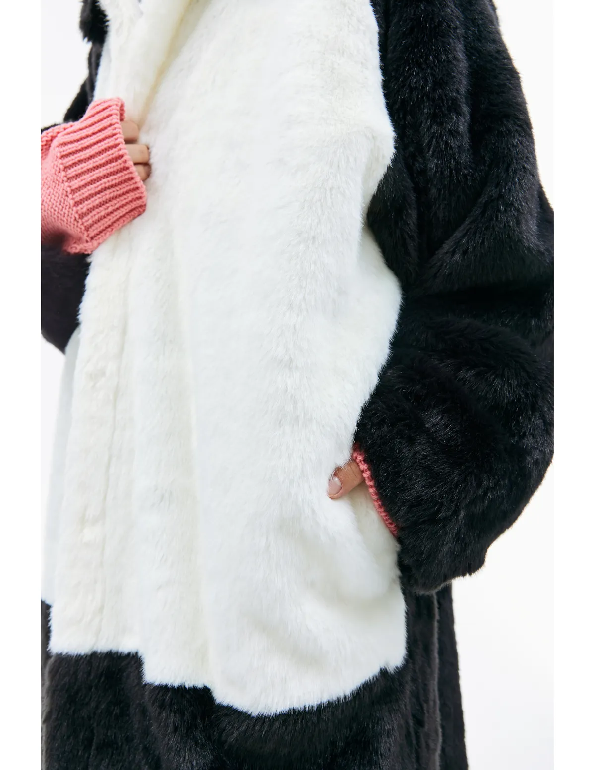 Faux-fur coat - Black