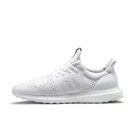 UltraMy Invencível x Adidas UltraBOOST Triple White