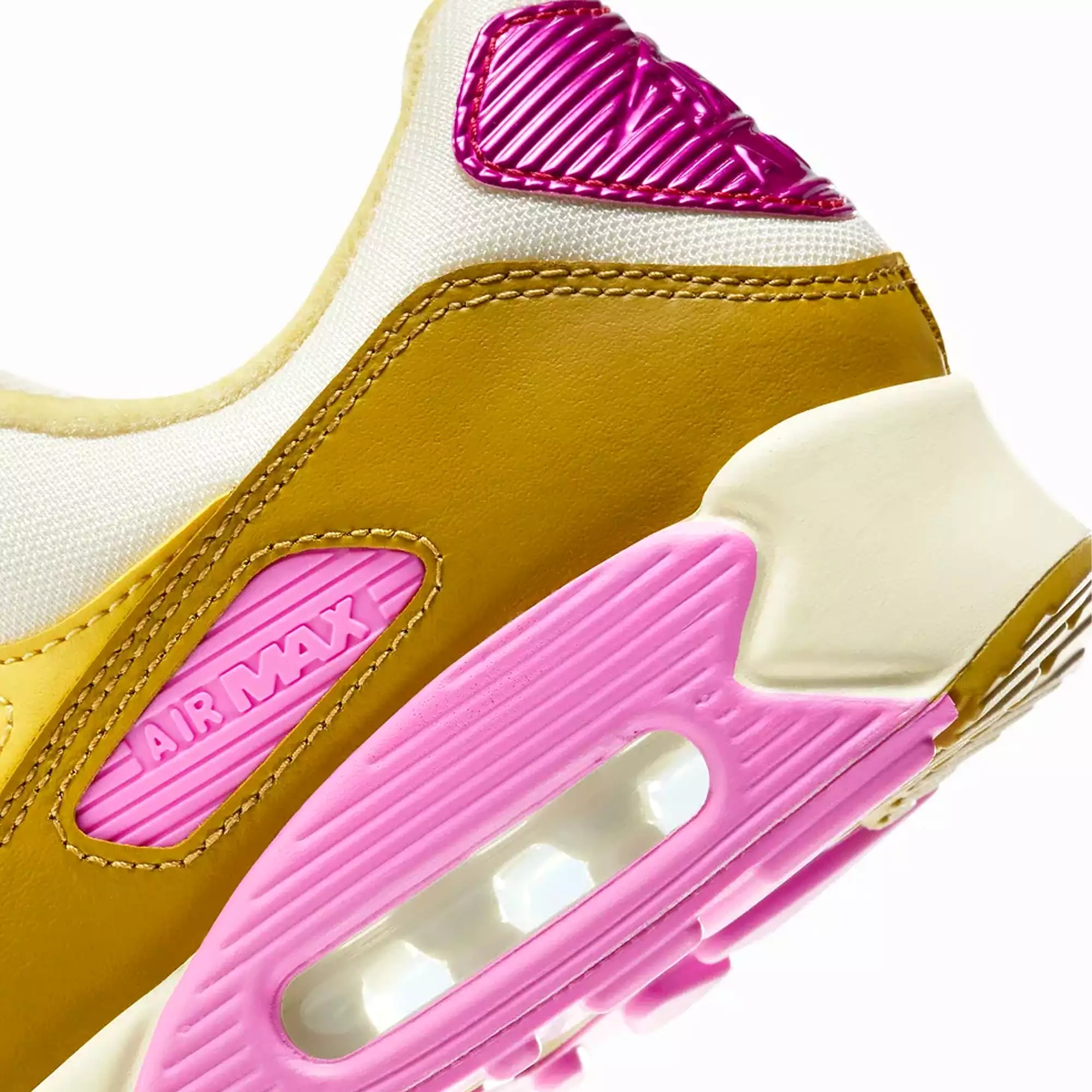 WMN'S AIR MAX 90 SE 'COCONUT MILK/PLAYFUL PINK-SATURN GOLD'